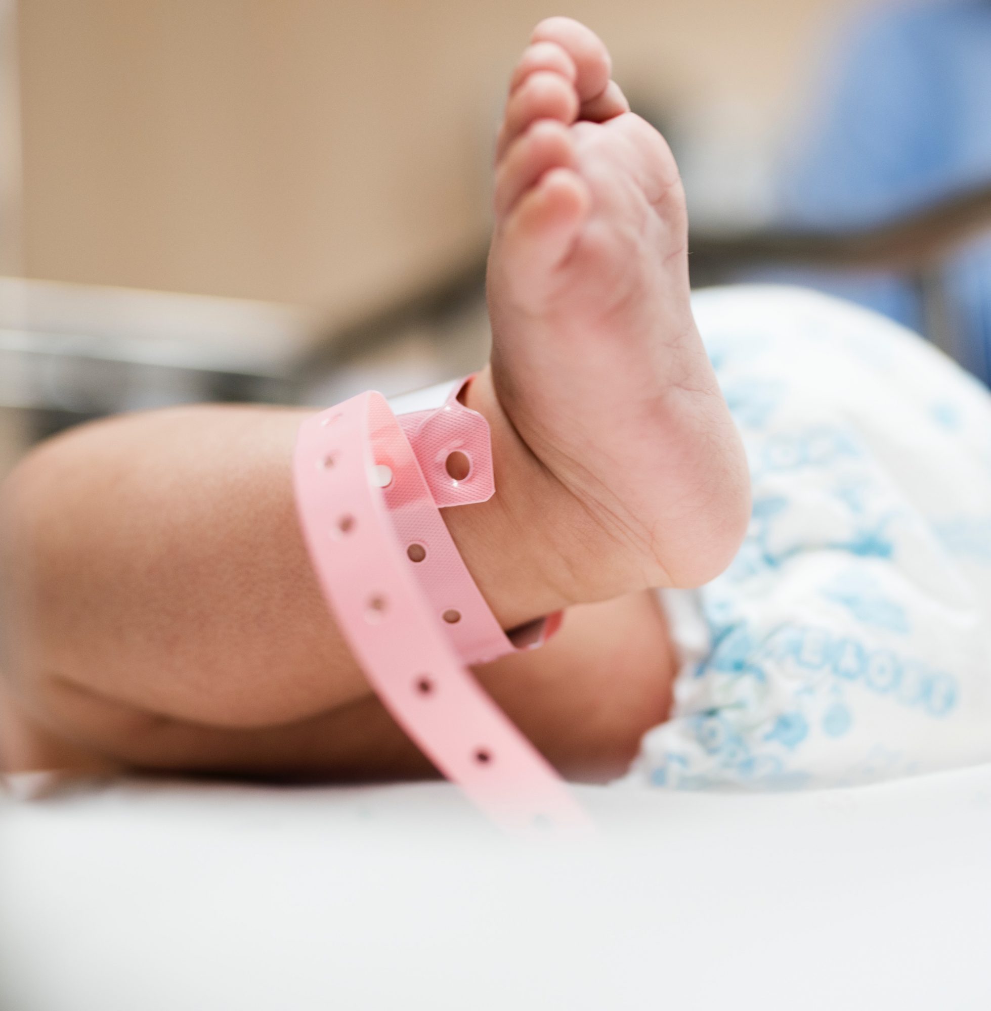 Mala de maternidade. O que precisa realmente de levar