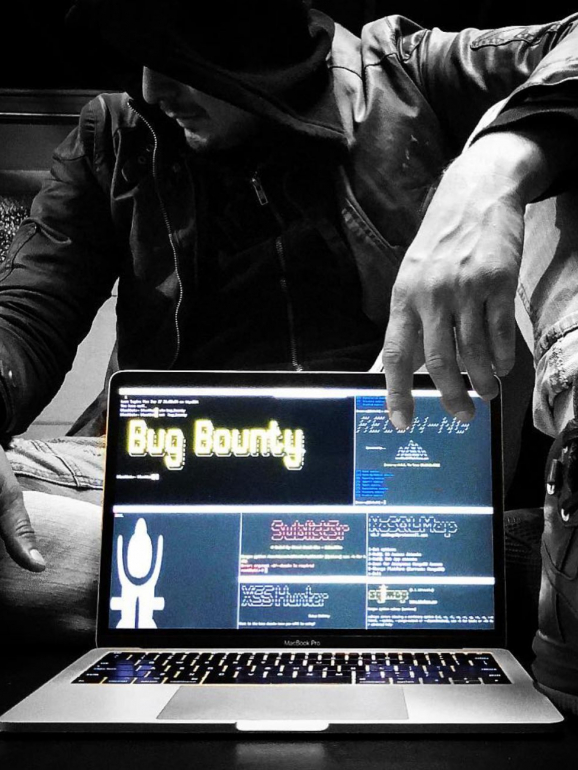 O hacker passou grande parte da sua vida a denunciar e desmantelar redes de pedofilia na Califórnia