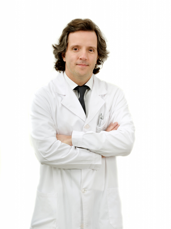 Luís Teixeira é ortopedista e presidente da Spine Matters — Proteja a sua Coluna