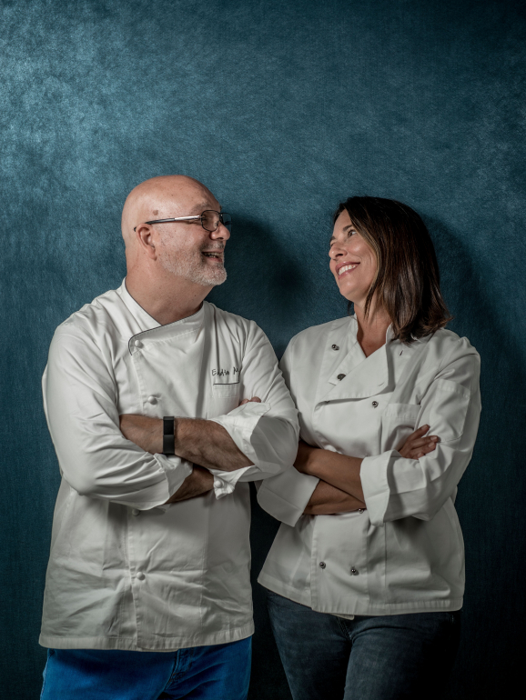 Eddy Melo e Sarah Maraval são os chefs á frente da cozinha do Akla