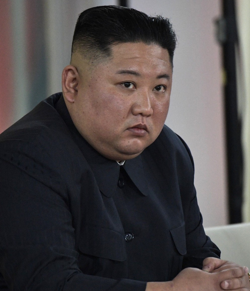 Kim Jong-Un estará internado e em estado grave devido ao excesso depois de operação cirúrgica