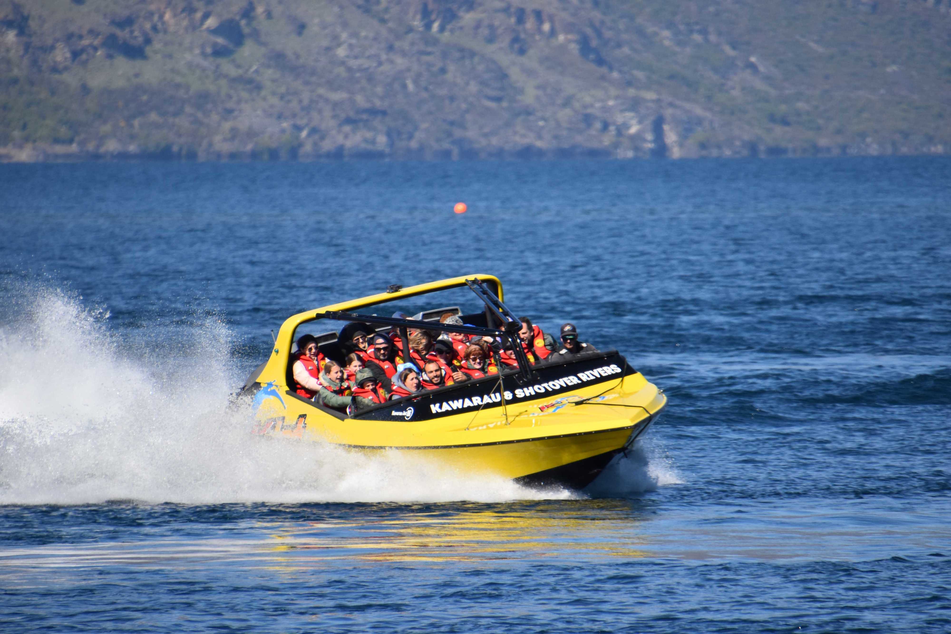 Queenstown. Viagem de barco a jato