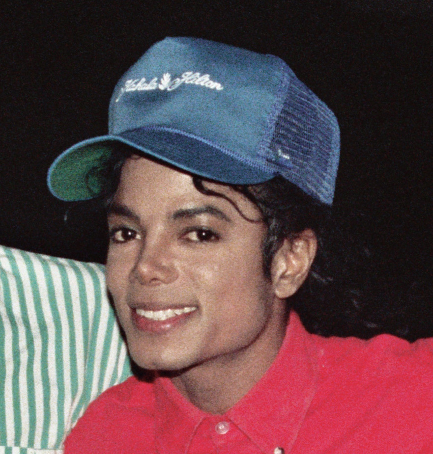 O tom suave a agudo não era real. Afinal, Michael Jackson tinha outra voz