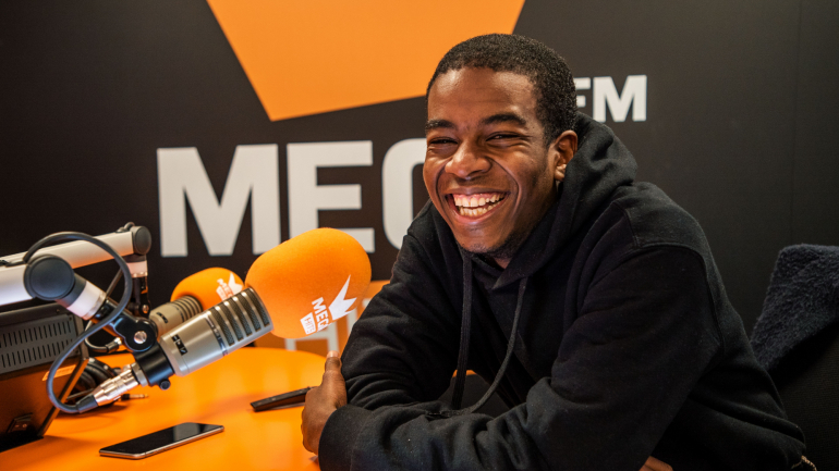 Fábio Barbosa, mais conhecido por Conguito, tem 24 anos e é um dos animadores da Mega Hits