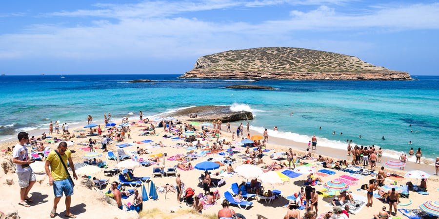 Corra. A TAP está com descontos nos voos, mas só durante algumas horas (e pode ir para Ibiza por 49€)
