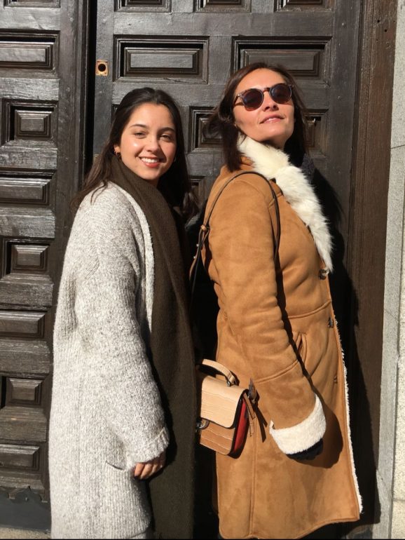 Catarina Santos com a filha Catarina, com 42 e 21 anos