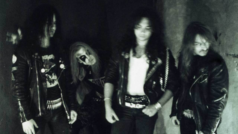 O alinhamento original de Mayhem, com Ohlin (Dead) maquilhado