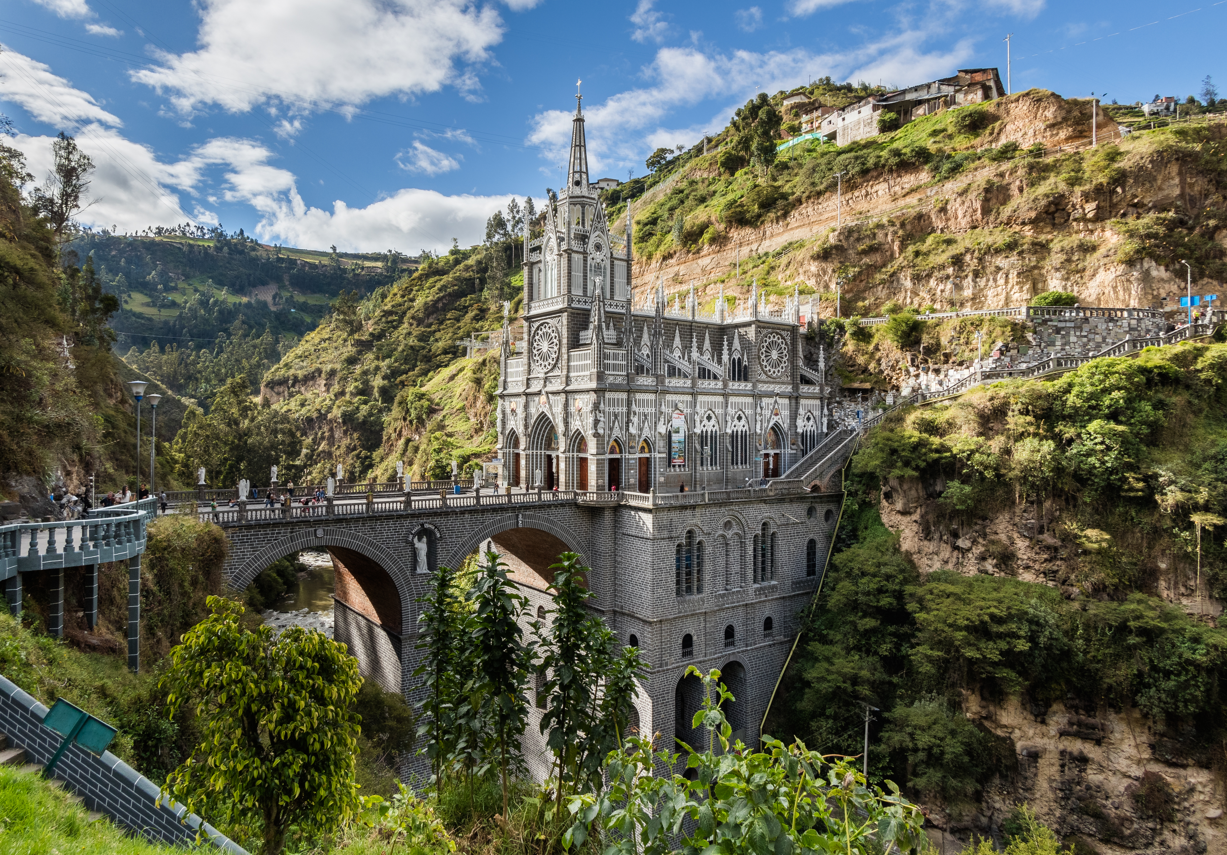  7. Santuário de Las Lajas – Ipiales, Colômbia (Católica Romana)