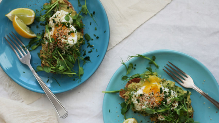 10 receitas de pequeno-almoço saudáveis para mudar de hábitos em 2019