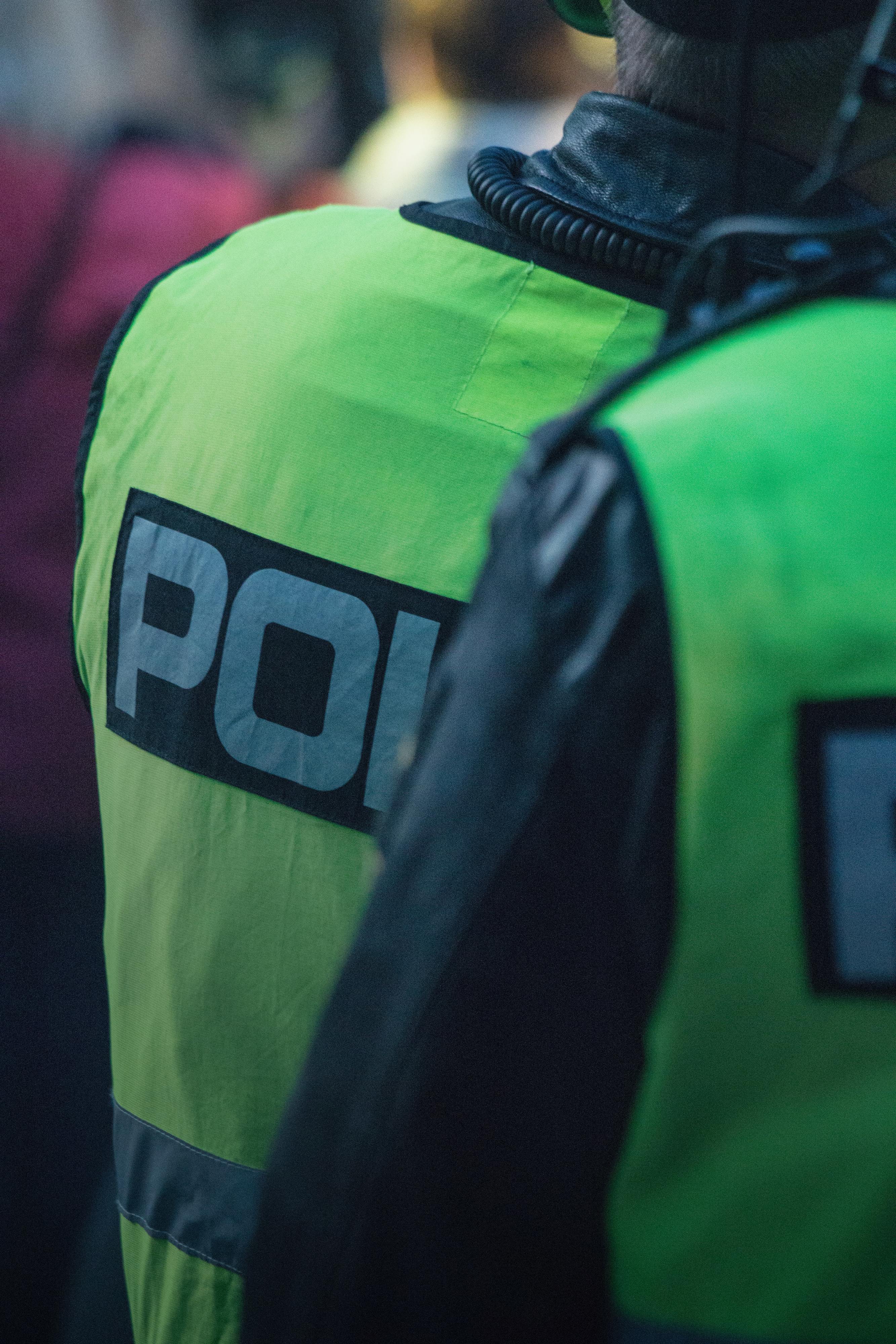 PSP apreende 42 viaturas em mega-operação numa corrida ilegal com 2500 pessoas