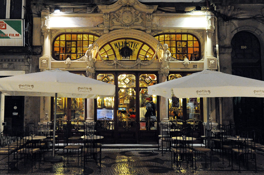 Porto. Majestic e Guarany fecham portas sem data para reabrir