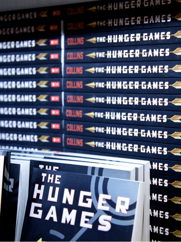 'Os jogos da fome' é um livro de aventura e ação que fez sucesso entre os mais jovens