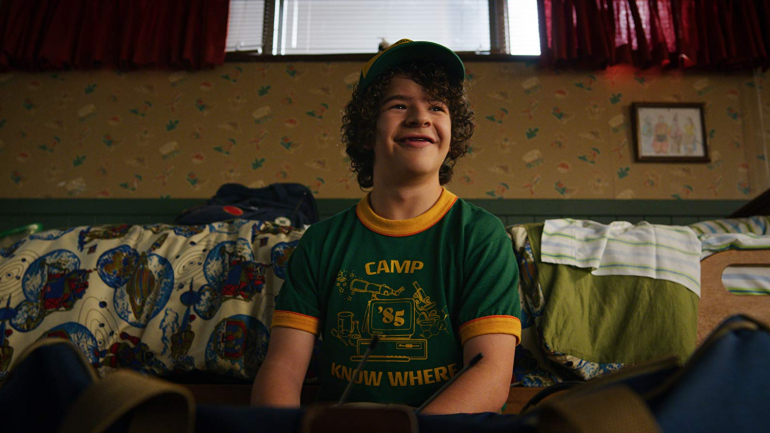 Gaten Matarazzo tem 16 anos, mas a sua personagem é dois anos mais nova