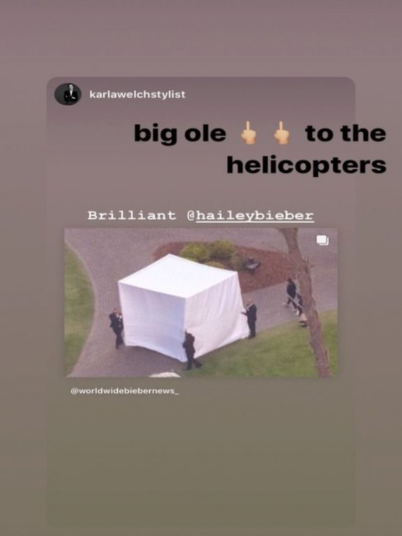 A fotografia da tenda onde Baldwin se refugiou dos fotógrafos 