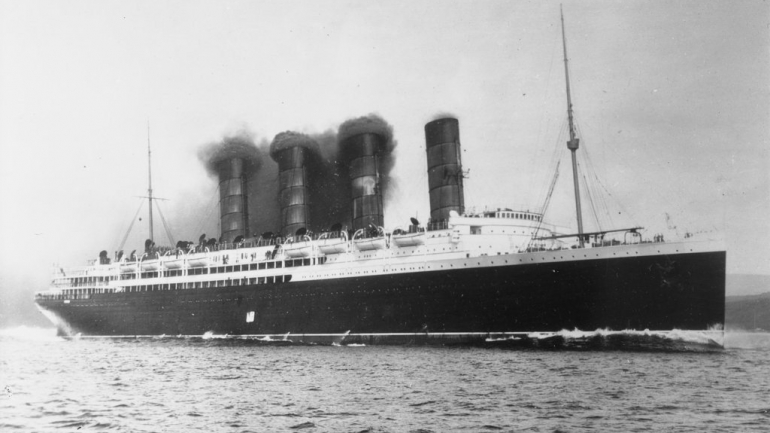 O RMS Lusitania em 1906
