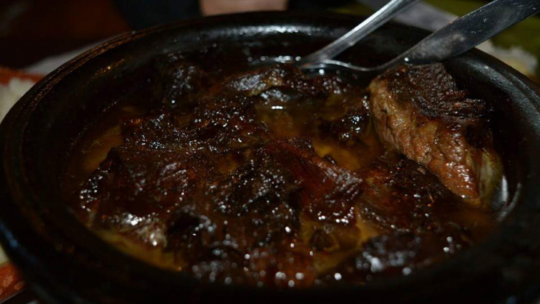 14 coisas que tem de comer e beber se passar pela ilha Terceira