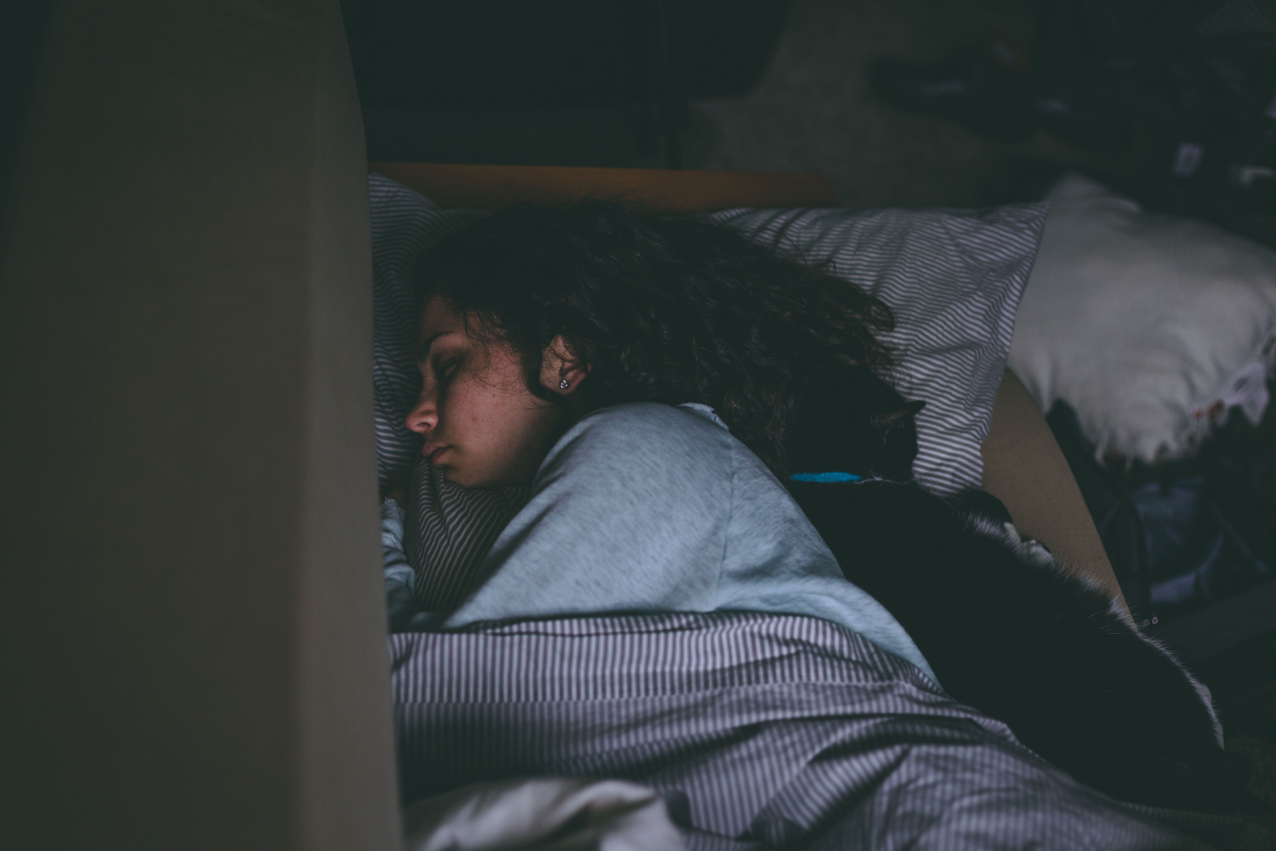 A ciência explica a importância de ter pesadelos durante a noite