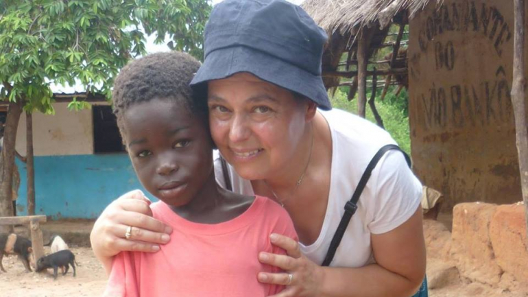 Manuela Miranda, 56 anos, fundou a S.O.G.A — Servir Outra Gente Com Amor