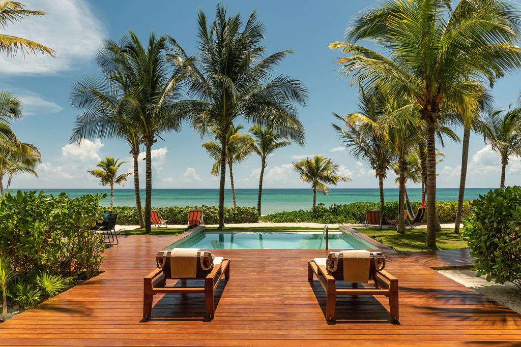 Bienvenidos al Caribe Mexicano! Há piscinas infinitas e regimes tudo incluído