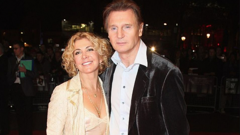 Liam Neeson ainda hoje tem dificuldade em lidar com a morte da mulher