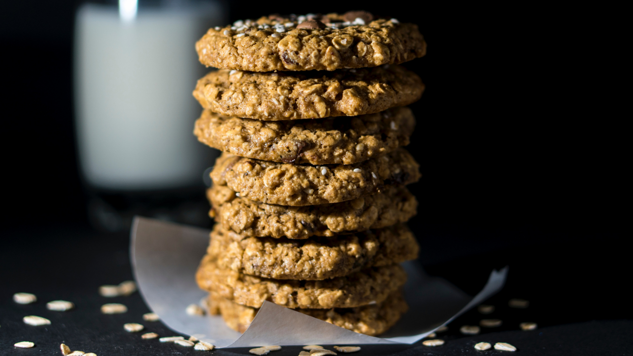 Receitas. Aprenda a fazer biscoitos deliciosos (e saudáveis) só com 3 ingredientes — nós damos-lhe 3 receitas
