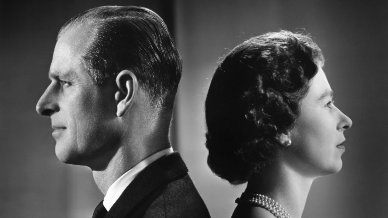 72 fotos que contam a história da relação de Isabel II e o príncipe Filipe