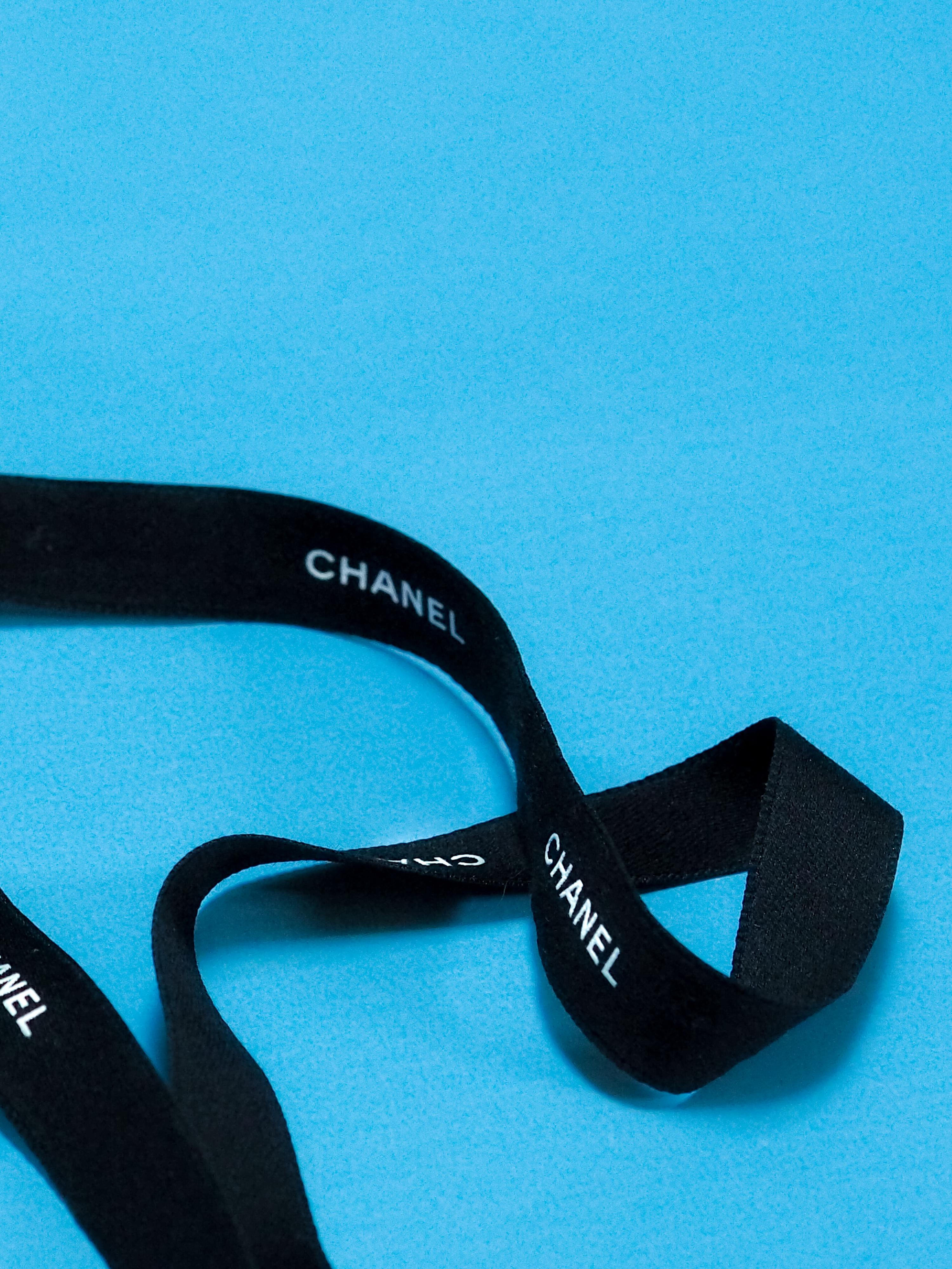 COVID-19. Chanel está a produzir máscaras sanitárias (mas o protótipo ainda não está aprovado)