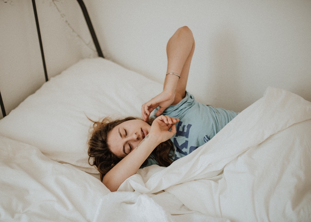 É verdade que há alimentos que nos fazem dormir melhor?