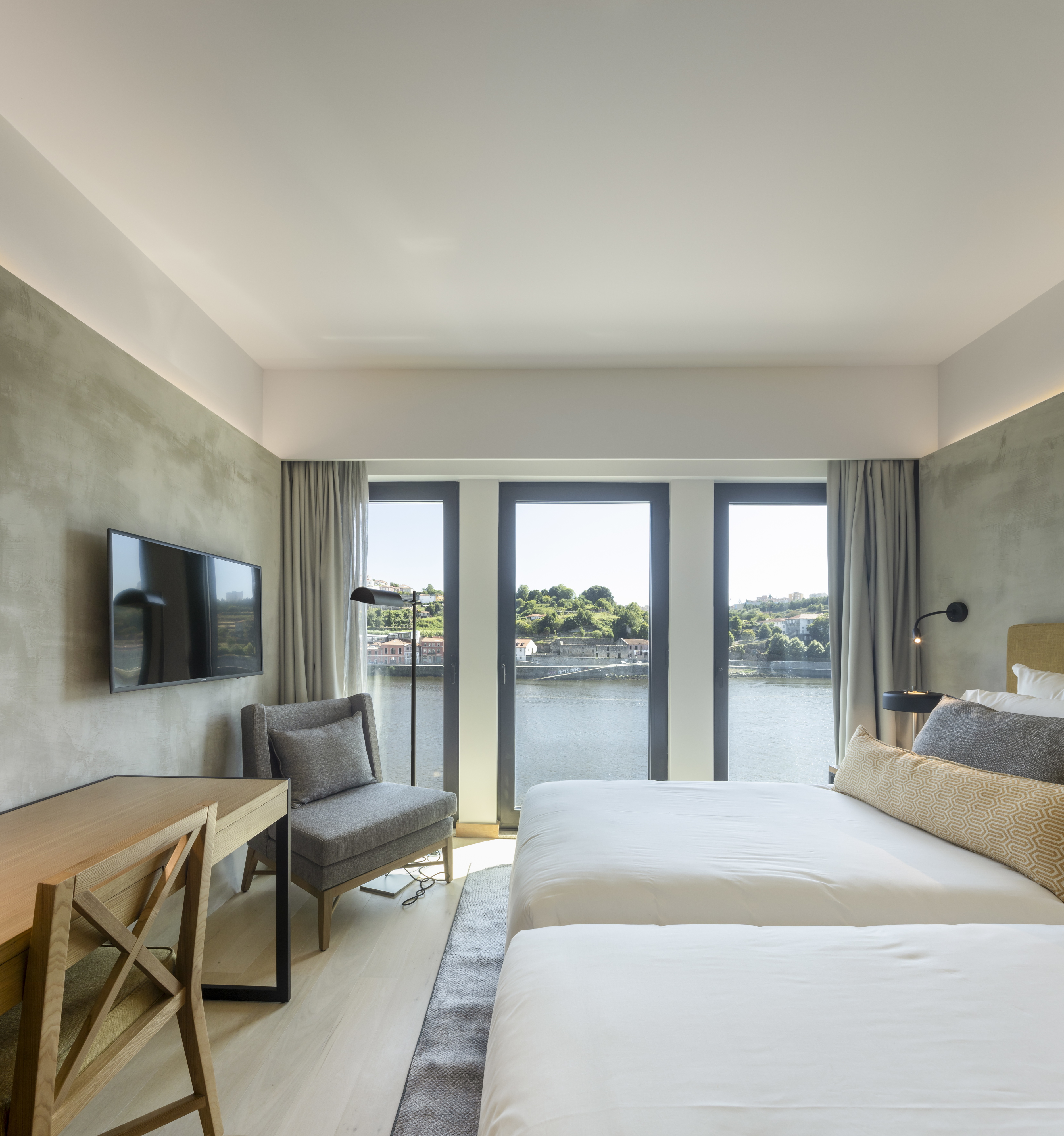 Crítica. Não conseguimos decidir o melhor do Neya Porto: os quartos, a decoração, a vista ou a comida