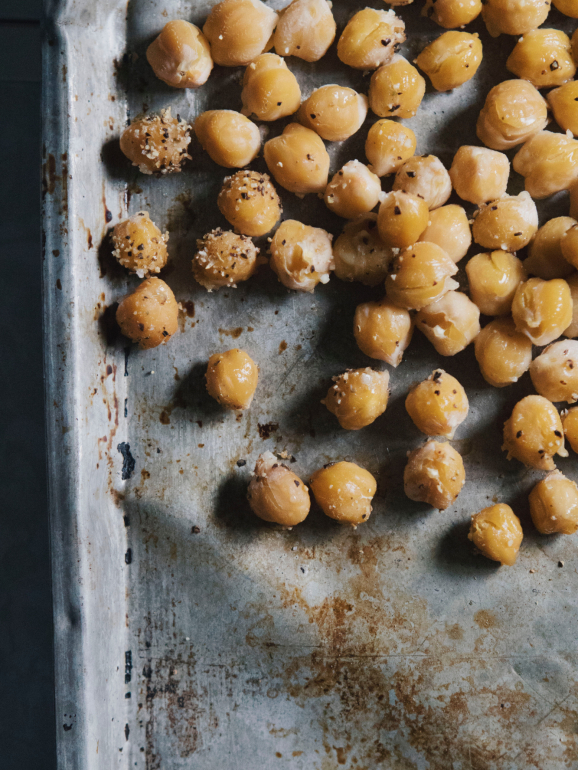 Do pequeno-almoço ao jantar: 5 receitas veganas com toda a proteína de que precisa