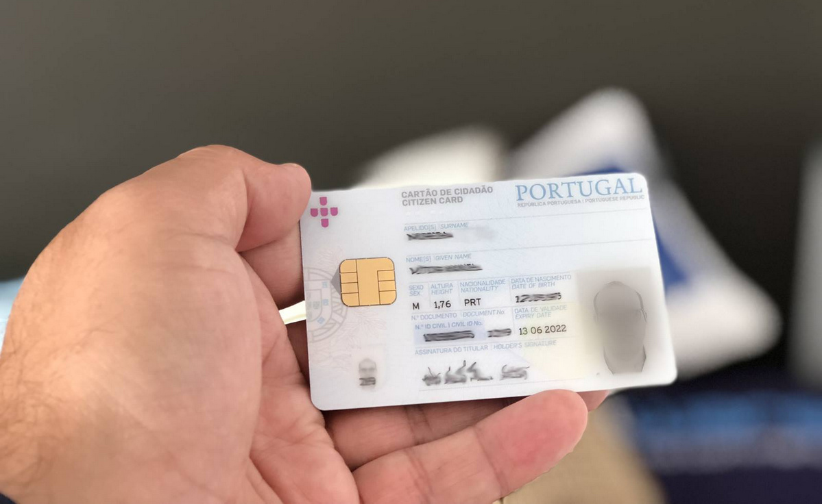 Testámos o balcão do NOS Alive, que permite renovar o cartão do cidadão ou a carta de condução. Veja como correu