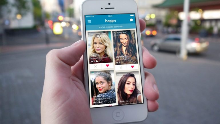 Happn. Experimentámos a app de engate que diz com quem é que nos cruzamos