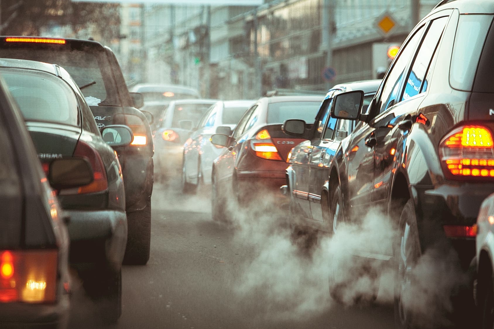 As regras mudaram: carros sujos podem não passar na inspeção