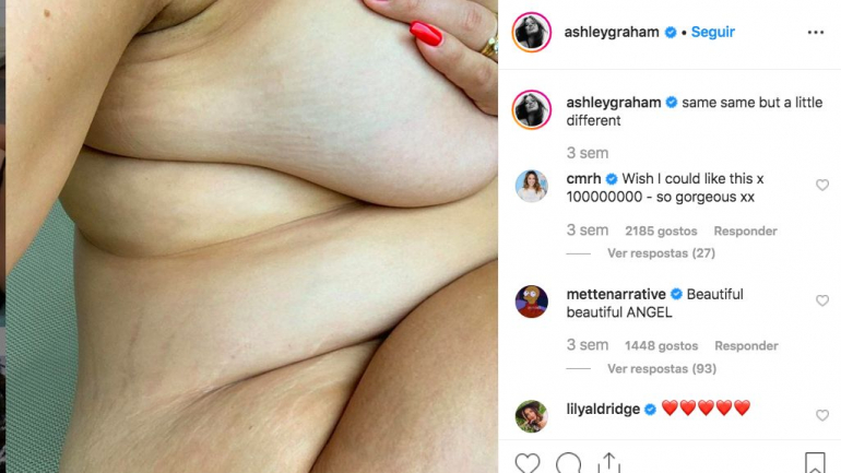 A modelo plus-size Ashley Graham não tem vergonha de mostrar o seu corpo — tal como ele é