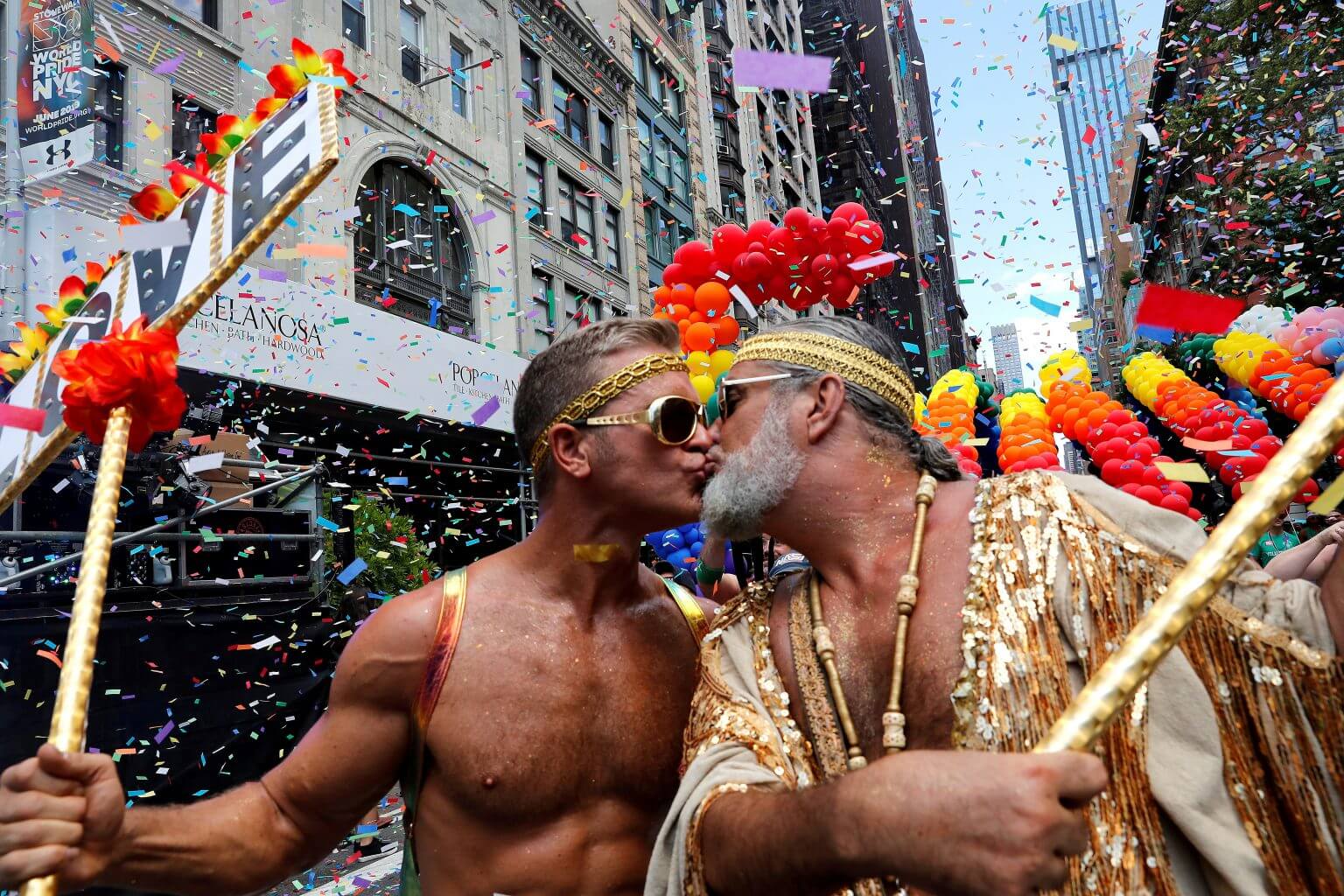 Comunidade gay “rouba” a hashtag #ProudBoys no Twitter ao grupo de extrema-direita que apoia Trump