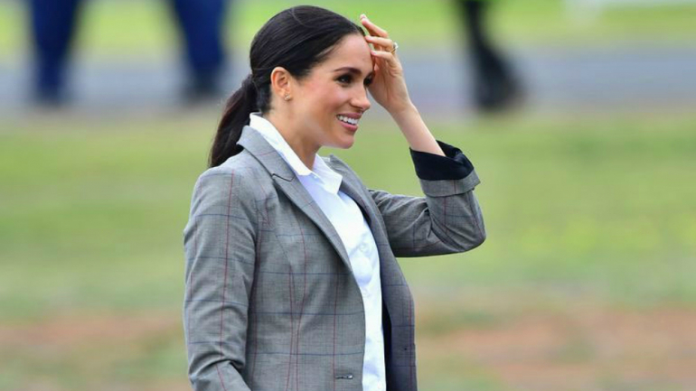 Meghan Markle a usar o blaser da coleção da tenista Serena Williams
