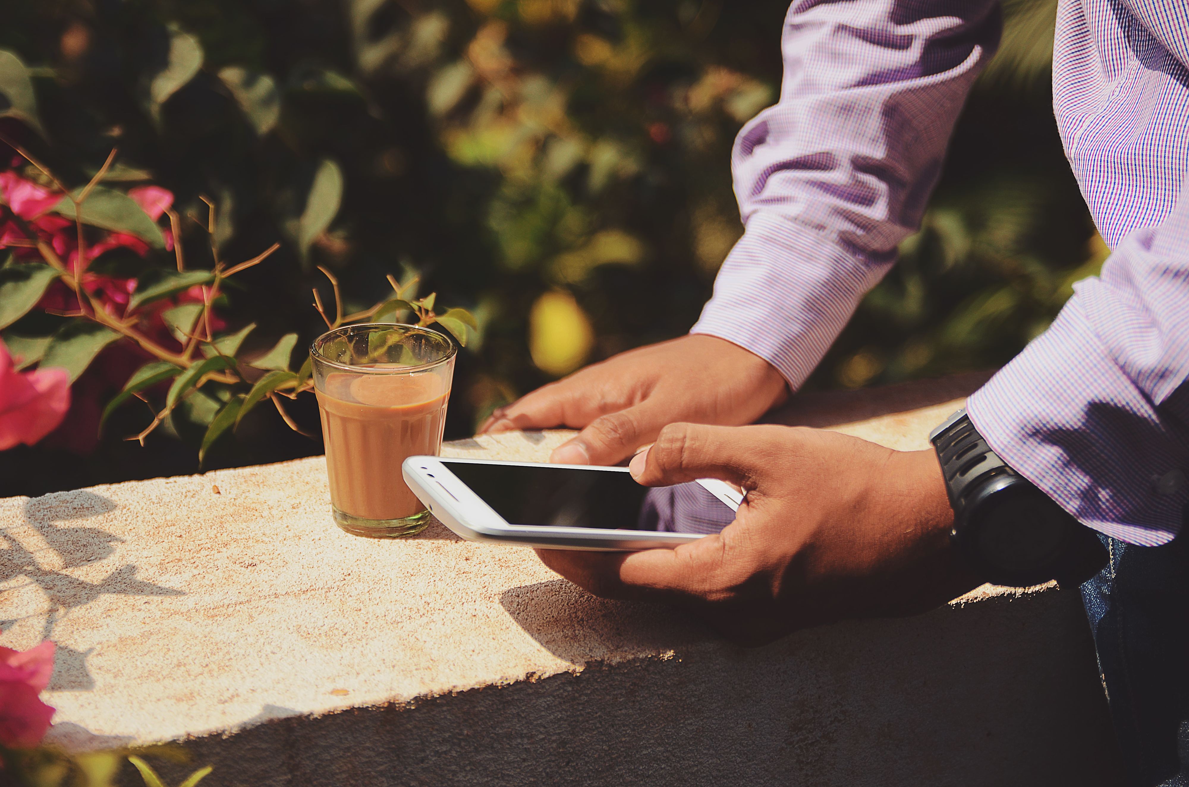 4 aplicações para perder menos tempo no telemóvel