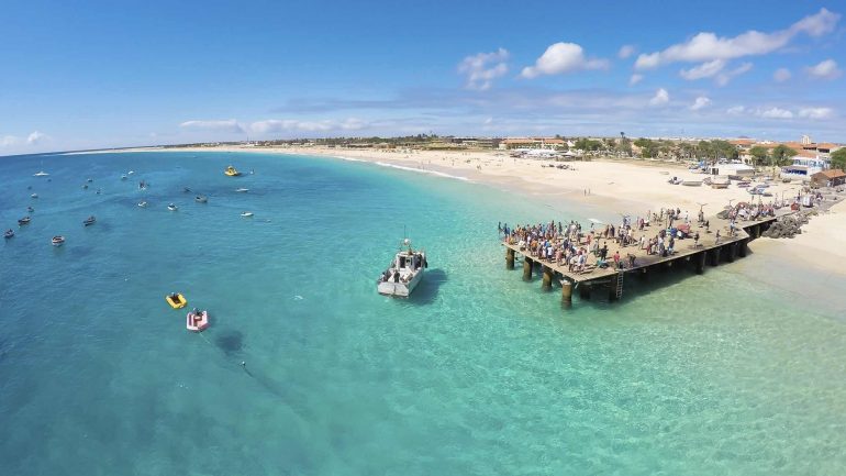 5 destinos para fazer praia em África a partir dos 486€