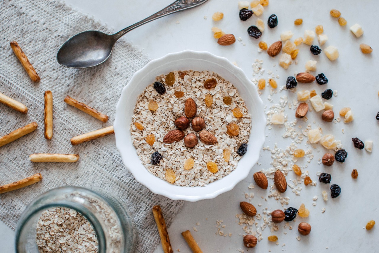 Não basta comer alimentos saudáveis é preciso reduzir o consumo calórico. Nutricionista explica como perder peso