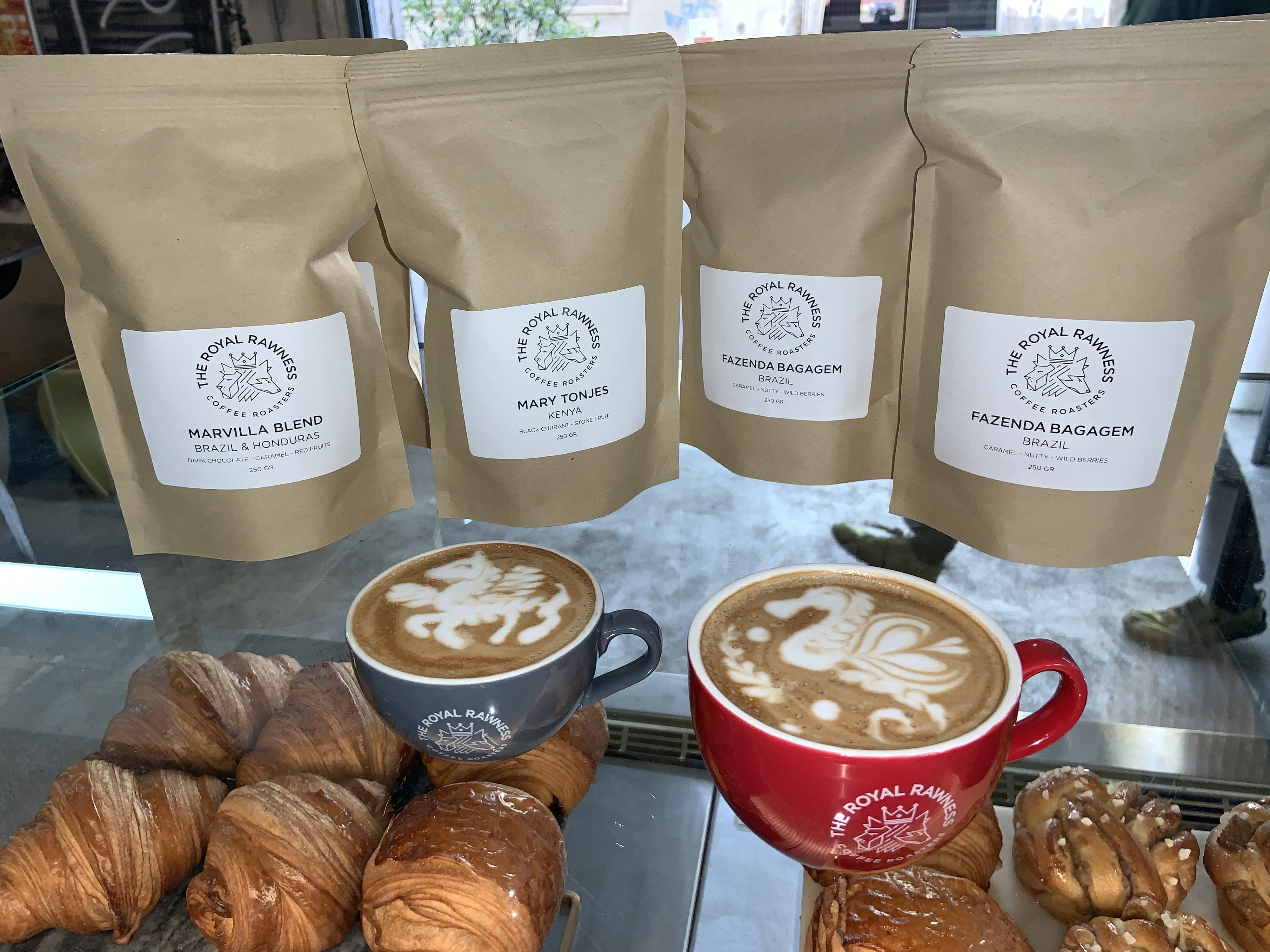The Royal Rawness. Neste novo spot de especialidade, há cerveja com café e latte art a 3€
