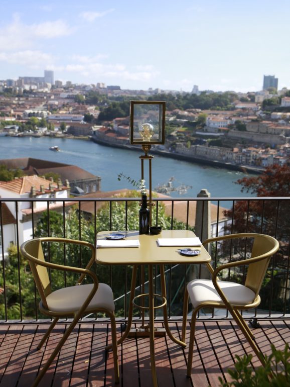 O hotel Torel Avantgarde bem como o restaurante e bar Digby abriram o ano passado na Rua da Restauração