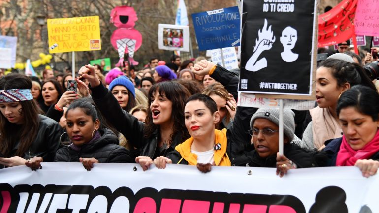 Asia Argento na manifestação de quinta-feira, 8 de Março, em Roma, organizada pelo #metoo