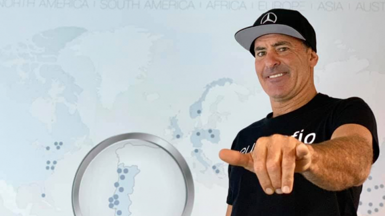O surfista americano é um dos embaixadores da MALO CLINIC
